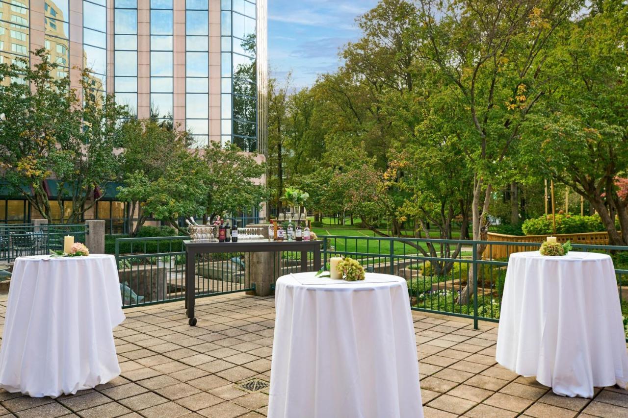 Falls Church Marriott Fairview Park Экстерьер фото