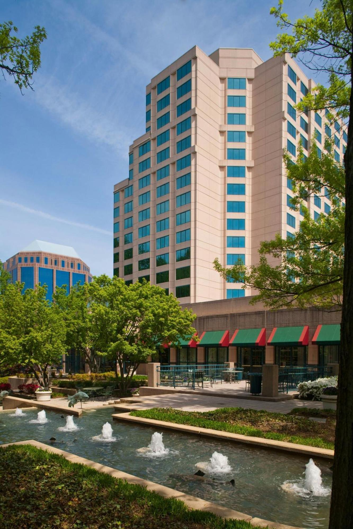 Falls Church Marriott Fairview Park Экстерьер фото